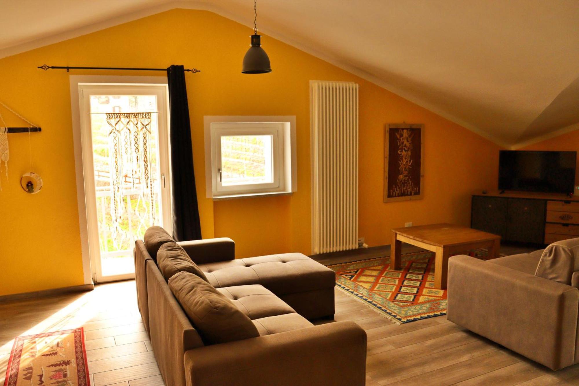 Lo Barbaboc Aparthotel Charvensod Buitenkant foto